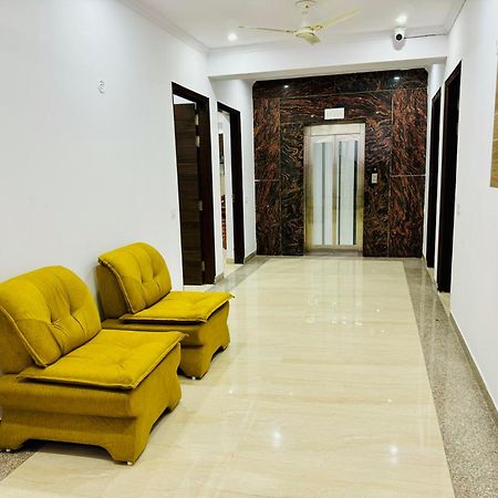 Zen Suites - Golf Course Road Gurgaon Zewnętrze zdjęcie