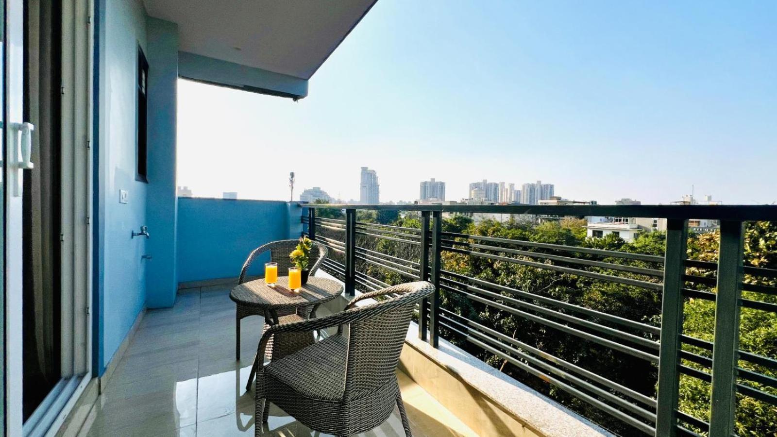 Zen Suites - Golf Course Road Gurgaon Zewnętrze zdjęcie